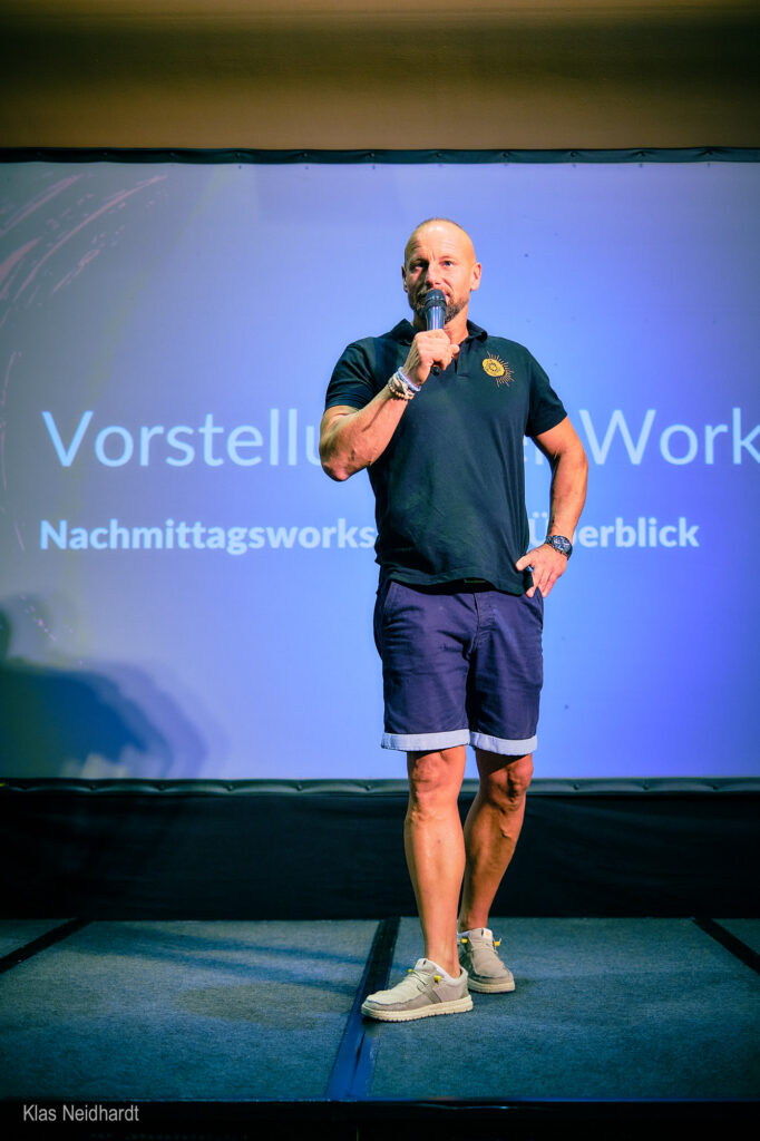 MS26 DSCF1758 C KN – MANN SEIN Kongress