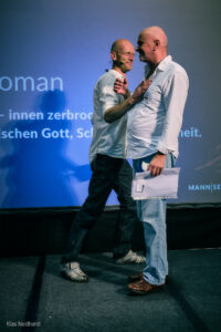 MS26 DSCF1851 C KN – MANN SEIN Kongress