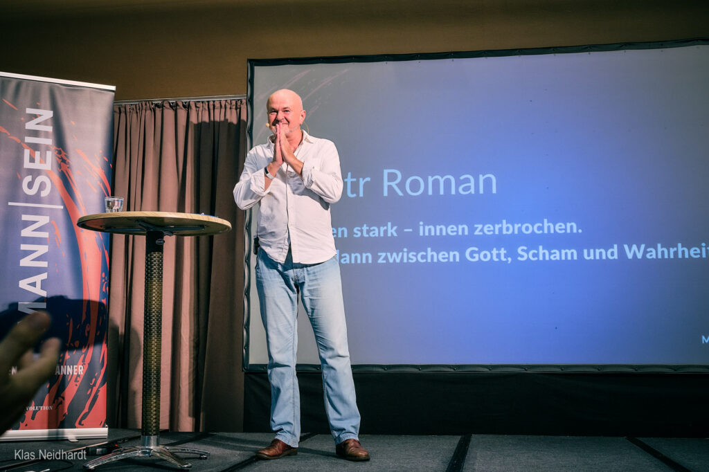 MS26 DSCF1859 C KN – MANN SEIN Kongress